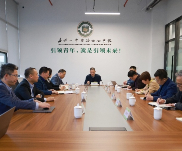 消除疑虑，提升信心，积极有为